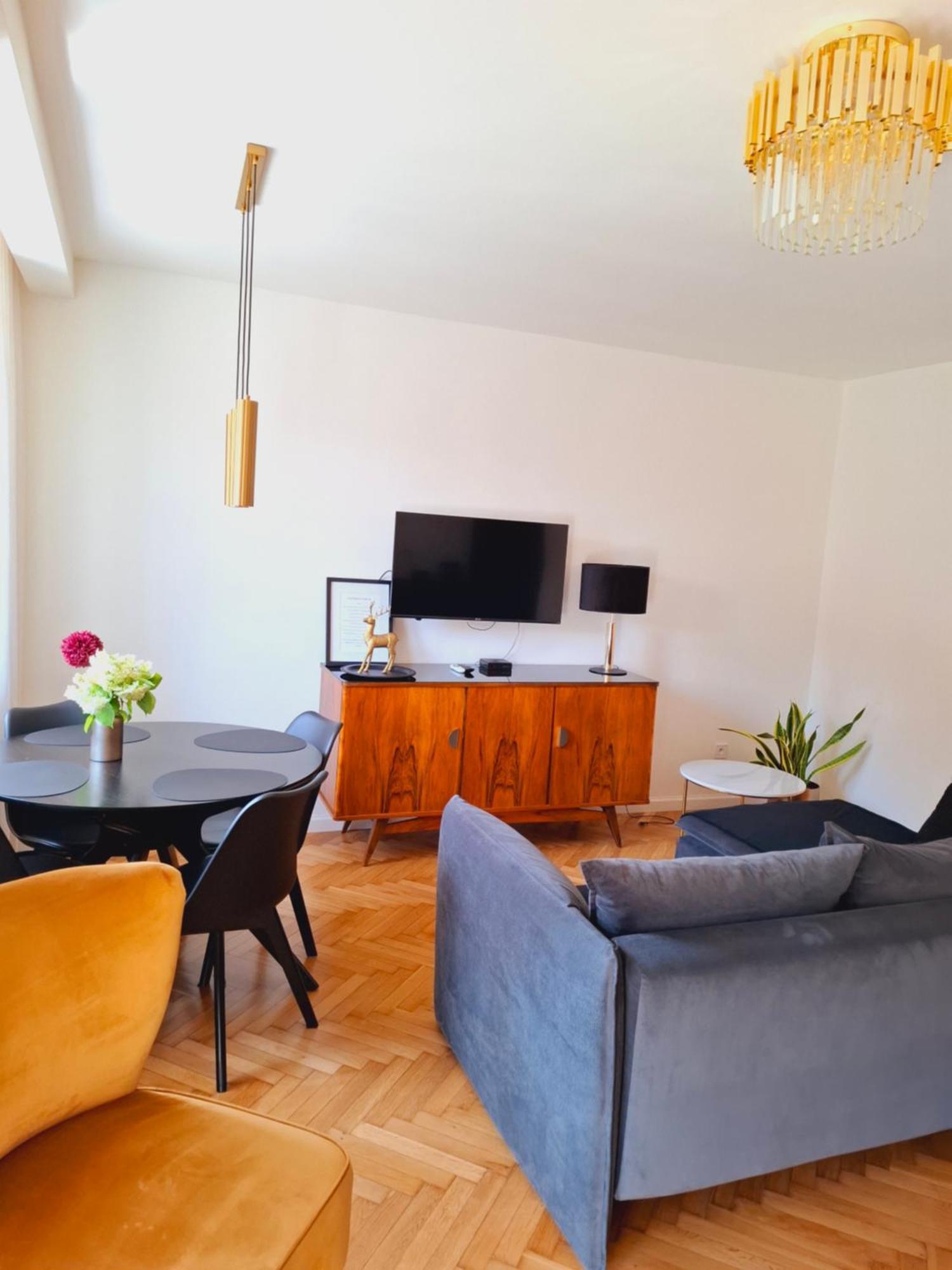 Apartament Home Mi Nysa Eksteriør bilde